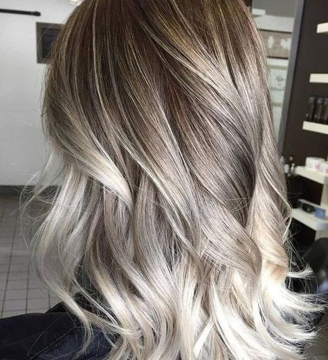 Ash Balayage On Black Hair, Popelavá Blond, Ash Blonde Hairstyles, Balayage On Black Hair, Lavender Hair Ombre, Ash Blonde Short Hair, White Ombre Hair, Ash Balayage, Balayage Hair Ash