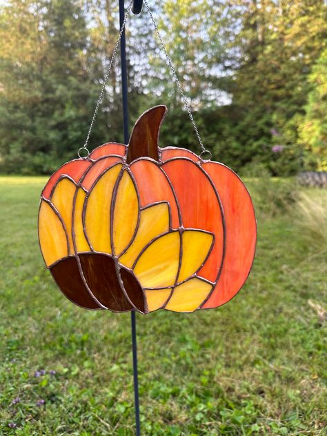 8 inches tall, 8 1/2 inches wide, stained glass Stained Glass Pumpkin Patterns Free, Thanksgiving Stained Glass Ideas, Fall Stain Glass Patterns, Autumn Stained Glass Patterns, Pumpkin Stained Glass Patterns, Fall Stained Glass Patterns, Halloween Fused Glass Ideas, Fall Fused Glass Ideas, Sunflower Stained Glass Patterns