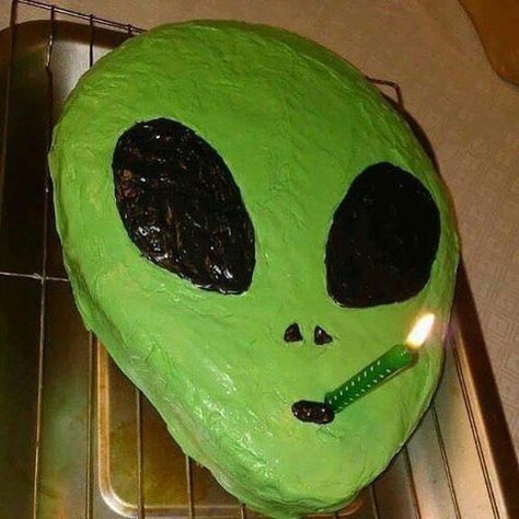 Birthday cake!! Alien Head, Cake, Green