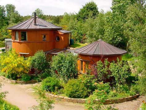 14 most amazing Airbnb properties in the UKghkuk Findhorn Ecovillage, Plant Spirits, Moray Scotland, Barrel House, Alternative Housing, Intentional Community, Whisky Barrel, Organic Vegetable Garden, Community Living