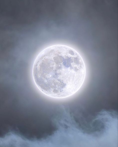 Silver Goddess Aesthetic, Silver Moon Aesthetic, Light Elf Aesthetic, Moon Elf Aesthetic, White Moon Aesthetic, Swan Pictures, Direct Painting, Moon Elf, Craters Of The Moon