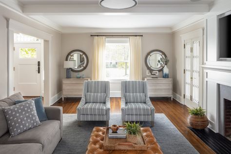 Modernized Center Hall Colonial - Modern - Living Room - New York - by RTH Building Company | Houzz Center Hall Colonial Living Room, Colonial Living Room, Colonial Modern, Colonial Dining Room, Colonial Revival House, Colonial Interior Design, Center Hall Colonial, Living Room New York, Colonial Interior