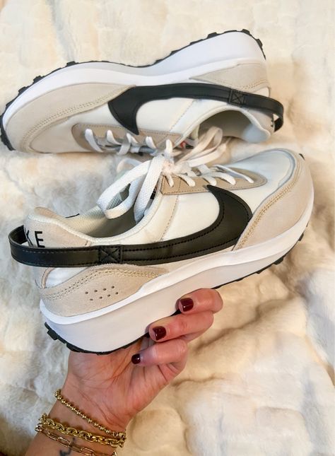 Nike Shoes Women Athletic, Nike Waffle Trainers Women, Nike Shoes Women 2023, Cute Nike Sneakers For Women, Cute Nike Tennis Shoes, Trainers Women 2023, Cute Womens Tennis Shoes, Trending Tennis Shoes For Women, Popular Tennis Shoes For Women