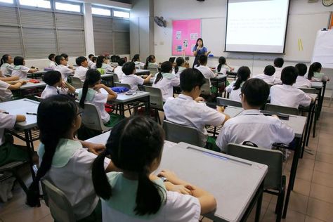 Running In Place, Singapore School, Private Schools, 5th Grade Classroom, University College London, Academic Achievement, Kids Focus, Do Better, School Lessons