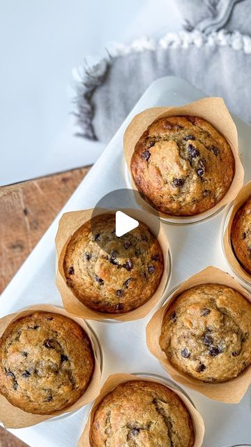 ALYSSA JOHNSON on Instagram: "DIY - Bakery Style Liners 
You will want to save this one, or share it with someone who loves to bake as much as you do! 
Comment “Liners” to get the link! 

I posted this in my stories and it was an instant hit!
Give your homemade treats the bakery-worthy presentation they deserve! Learn how to craft perfect muffin and cupcake liners from parchment paper—because even the smallest details make your delicious creations stand out. Perfect for those who love adding a personal touch to every bake!

Grab yourself a box of parchment paper (comment “liners” and I’ll send it to you- make sure you’re following me to get the link!) and simply fold the papers into four equal squares by folding once in half, and then in half again. From there you just unfold them and cut Alyssa Johnson, Cake Liner, How To Craft, Cupcake Liners, Instagram Diy, Muffin Cups, Homemade Treats, Send It, Parchment Paper