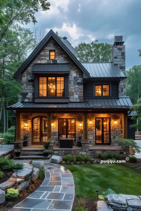 Green Farmhouse Exterior, Front Door Transformation, Door Transformation, Barn Homes Floor Plans, Lodge Design, Farmhouse Exterior Design, Vintage Homes, Farmhouse Architecture, Cottage Style House Plans