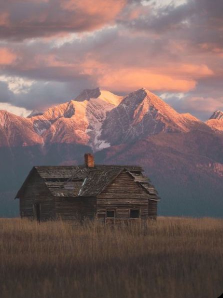 Western Montana, Western Mountains, Montana Core Aesthetic, Montana Pictures, Montana Wallpaper, Cabin In Montana, Montana Core, Montana In The Fall, Montana Photography