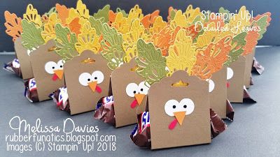 Turkey Grams For School, Thanksgiving Treat Holders Diy, Turkey Candy Treats, Turkey Candy Crafts, Thanksgiving Candy Treats, Turkey Suckers, Thanksgiving Goodie Bags For Kids, Thanksgiving Class Treats, Thanksgiving Treats For Kids Classroom