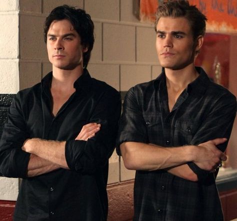 bad boy handsome icon icons boyfriend material korean japanese asian caucasian white black boy aesthetic aesthetics grunge kpop actor singer dancer 80s 90s 00s sexy hot guy guys man men boys cute Liz Forbes, Ian Salvatore, Stefan Tvd, Paul Vampire Diaries, Paul Wesley Vampire Diaries, Damon And Stefan Salvatore, Salvatore Brothers, The Salvatore Brothers, Ian Somerhalder Vampire Diaries