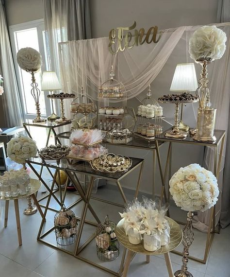 Elegant Sweet Table, Engagement Buffet, Arab Engagement Party, Engagement Party Table Setting, Engagement Party Table, Wedding Shower Food, Nikah Decor, Engagement Party Planning, Anniversary Plans