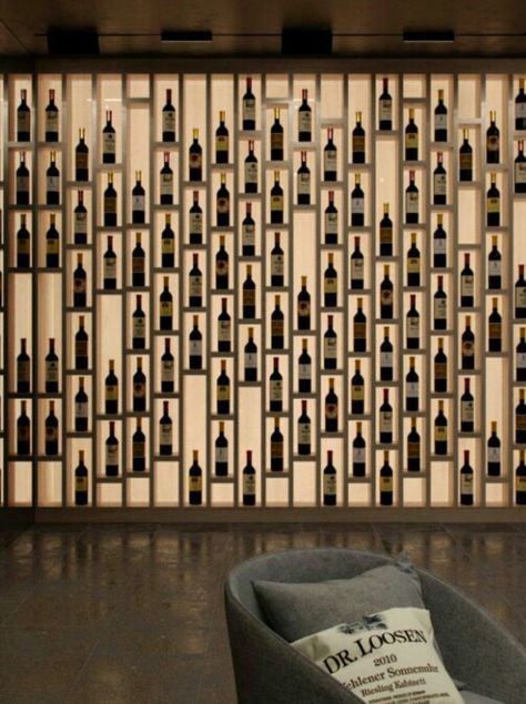 Wine Wall Bar, Backlit Wine Wall, Wine Wall Restaurant, Restaurant Wine Storage, Wine Bar Lighting, Home Wine Bar Ideas, Home Wine Cellar Ideas, Dining Room Wine Wall, Wine Bar Ideas Restaurants