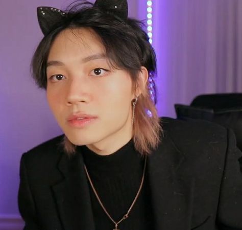 Kin Ryan, Ryan Youtube, Asian Guy, Super Secret, Korean Boys, Hello World, Asian Men, Youtubers, Marvel