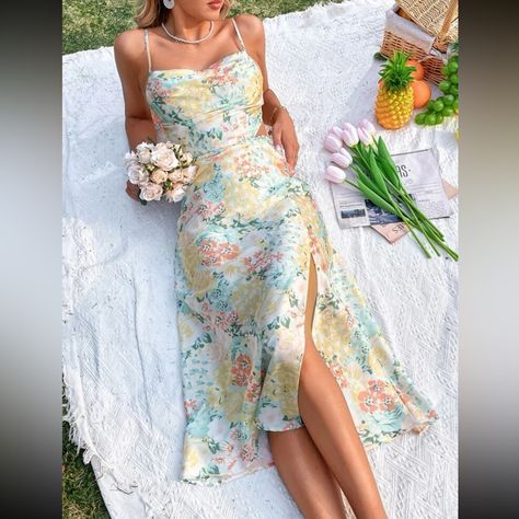 Floral Midi Dress. Tts, L (8-10). Wedding Guest, Summer, Vacation Style. Never Worn. Floral Dress Wedding Guest, Funky Dresses, Cami Dress, Spring Dresses, Look Cool, Guest Dresses, Classy Outfits, Pretty Dresses, Elegant Dresses