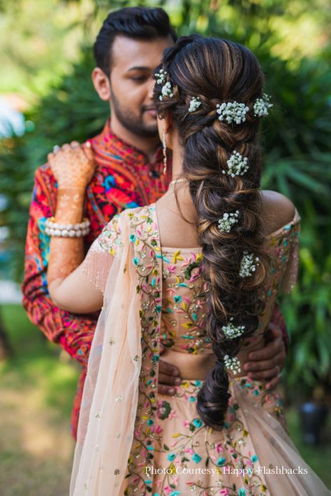 Bridal Day time Hair Style - Braids with Decorative flowers  Picture courtesy:Happy Flashbacks Bride’s Outfit:Tusya Couture at Chandni Chowk Makeup Artist: Makeovers by Vishal & Swati  #weddingsutra #indianwedding #indianbride #bridalwear #weddinggoals #bridalhair #hairstyles #braids #braidedhairstyles #braidstyles Simple Bridal Makeup, Reception Hairstyles, Bridal Hairstyle Indian Wedding, Hair Style On Saree, Chandni Chowk, Engagement Hairstyles, Bridal Braids, Bridal Hairdo, Bridal Hair Buns