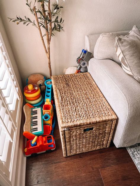 Wicker Toy Storage, Toy Bin In Living Room, Toy Storage Baskets Living Rooms, Toy Chest Living Room, Toys In Living Room Small Spaces, Living Room Toys Storage Ideas, Toy Trunk Storage, Toy Box For Living Room, Clever Toy Storage Ideas