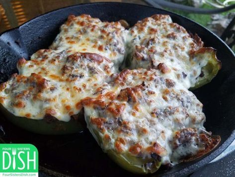 Philly Stuffed Peppers, Stuffed Pepper Soup Crockpot, R3 Recipes, Roast Beef Seasoning, Grilled Stuffed Peppers, Philly Cheesesteak Stuffed Peppers, Cheesesteak Stuffed Peppers, Easy Dinner Recipes Crockpot, Veggie Dinner