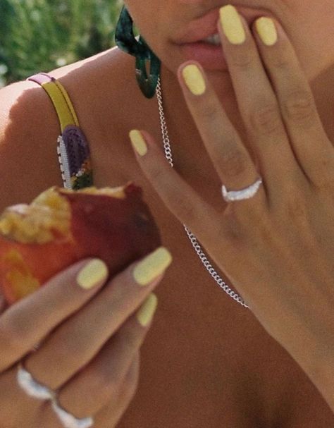 Italian Summer, Nail Designs Summer, Nail Trends, How To Do Nails, Summer Aesthetic, Stylish Nails, Makeup Nails, Summer Girls, Nails Inspiration