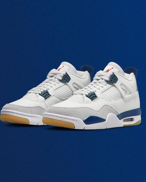 The Nike SB x Air Jordan “Blue Navy” is expected to release in March 2025 for only $225 #nikesb #jordan4 #sneakernews #shoes #sneakerheads FOLLOW FOR MORE! Nike Sb X Air Jordan 4, Air Jordan Blue, Jordan Blue, Jordan 4s, Air Jordan 4, Nike Sb, Sneaker Head, Follow For More, Air Jordan