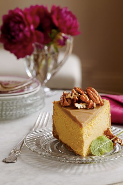 This fall-favorite cheesecake will have you reaching for another slice. Pecan Cheesecake Recipes, Pumpkin Pecan Cheesecake, Creamy Cheesecake Recipe, Sweet Potato Pecan, Pecan Cheesecake, Thanksgiving Food Desserts, Pumpkin Pecan, Pumpkin Pie Recipes, Thanksgiving Desserts