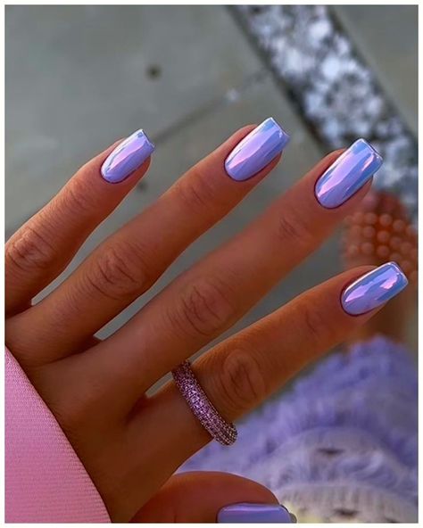 May Short Nails Ideas 2024, Matalic Nails Short, Nails For Spring 2024, Chrome Sns Nails, Bermuda Nails, Periwinkle Chrome Nails, Dip Chrome Nails, Spring Chrome Nails 2024, Sapphire Nails Design