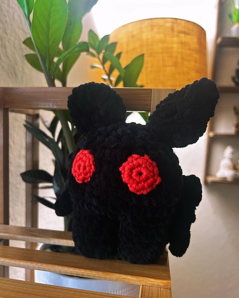 Mothman believes in you 🖤👻 #crochet #amigurumi #crochetaddict #crochetlove #crochetersofinstagram #crochetinspiration #crochetlover #crocheteveryday #whimsicalcrochet #knottedgnomes #crochetart #crochettoy #crochetdesigner #crochetlife #crochetgirlgang #crochetgeek #crochetallday #smallbiz #craftbusiness #crochetsmallbusiness #amigurumiaddict #amigurumicrochet #yarnhoarder #fiberart #yarntherapy Mothman Crochet Pattern Free, Crochet Mothman, Mothman Crochet, Diy Crochet Projects, Pattern Free, Diy Crochet, Crochet Amigurumi, Free Crochet Pattern, Crochet Projects