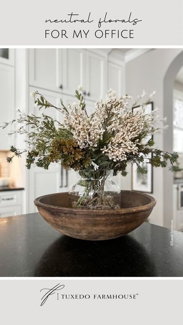 Dining Room Table Centerpiece Ideas Farmhouse Dough Bowl, Dining Table Floral Arrangements, Long Table Centerpieces For Home, Wood Bowls Decor Ideas, Dining Table Flower Arrangements, Tuxedo Farmhouse, Wooden Bowls Decor Ideas, Large Clear Vase, Wooden Bowls Centerpiece