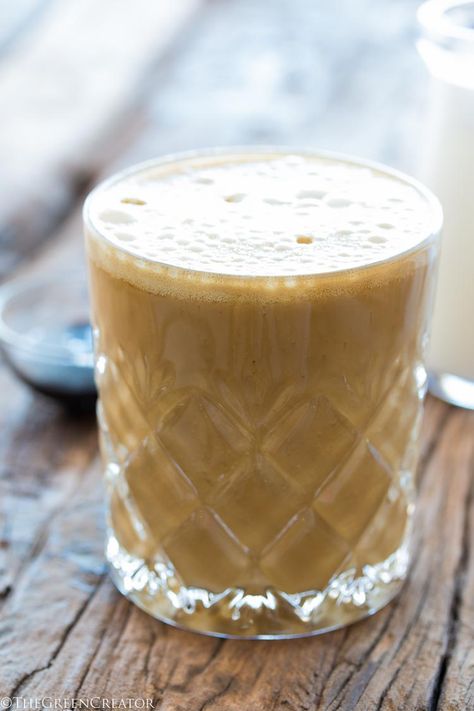 Molasses Milk #vegan #plantbased #recipe #glutenfree   #foodphotography #thegreencreator #drink #veganmilk #molasses #fall #autumn Molasses Drink, Molasses Milk, Blackstrap Molasses Recipes, Winter Holiday Recipes, Molasses Recipes, Healthy Sweeteners, Milk Benefits, Blackstrap Molasses, Vegan Milk