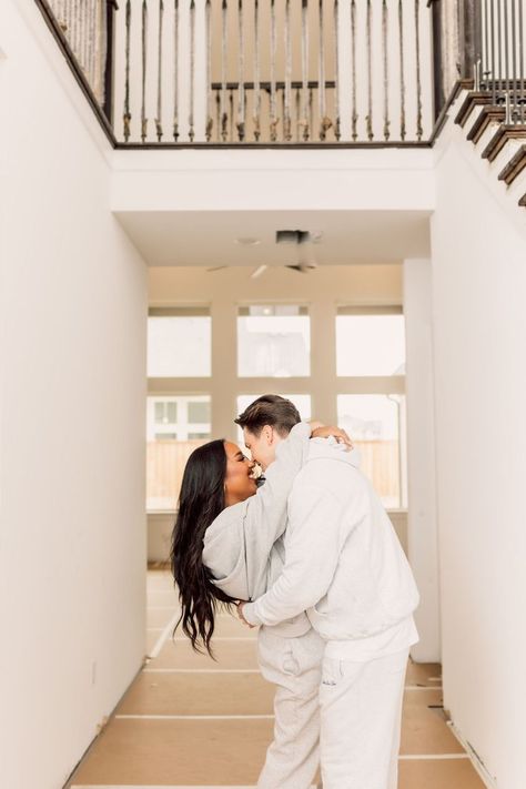 Couple Poses Photoshoot, His And Hers Outfits, Matching Outfits Couple, First Home Pictures, House Photoshoot, Couple Photo Ideas, Poses Photoshoot, Empty House, Home Photoshoot