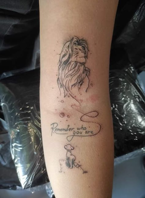 Lion King Remember Who You Are Tattoo, Bambi And Mom Tattoo, Lion King Tattoo Quotes, Lion King Inspired Tattoos, Lion King Quote Tattoos, The Lion King Tattoo Ideas, Re Leone Tattoo, Simba Tattoo Lion King, Lion King Tattoo For Women