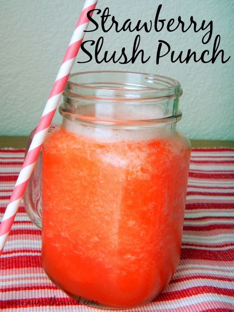 Strawberry Pineapple Punch, Slush Punch, Strawberry Slushie, Strawberry Slush, Alcoholic Punch Recipes, Slush Recipes, Amazing Drinks, Slushie Recipe, Alcoholic Punch