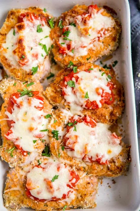 Pasta With Pork Chops, Pork Parmesan Recipe, Tenderized Pork Cutlet Recipes, Pork Chops Pasta, Pork Chop Recipes Oven, Pork Parmesan, Breaded Pork Chops Baked, Italian Pork Chops, Pork Cutlet Recipes