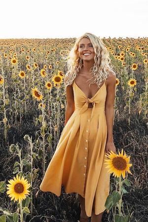 21fe5b8ba755eeaece7a450849876228desc49985596ri Backless Midi Dress, Cheap Homecoming Dresses, Short Homecoming Dress, White Dress Summer, Cute Summer Dresses, Homecoming Dress, Waist Length, Mode Style, Curvy Fashion