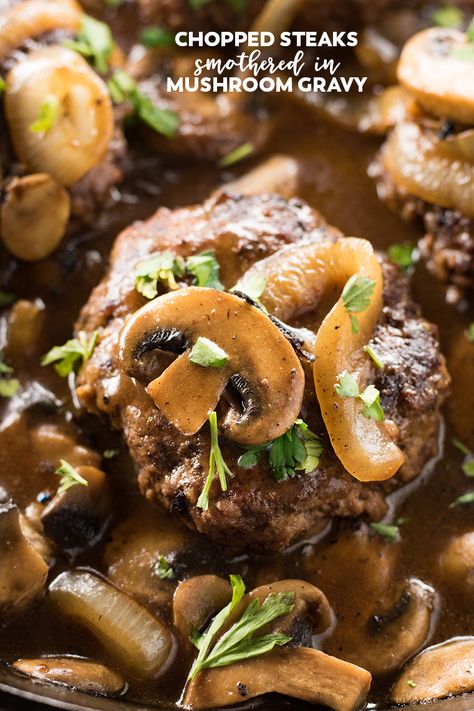 Chopped Steak Recipes, Fetuccini Alfredo, Turkey Gravy Easy, Turkey Gravy From Drippings, Hamburger Steaks, Turkey Gravy Recipe, Juicy Hamburgers, Mushroom Gravy Recipe, Chopped Steak