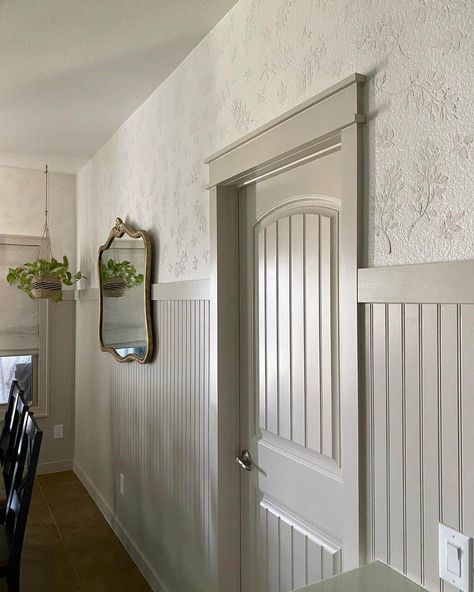 Beadboard Dining Room, Beadboard Hallway, Beadboard And Wallpaper, Beadboard Half Wall, Wallpaper And Beadboard, Green Beadboard, Painted Beadboard, Beadboard Wall, Painted Wainscoting