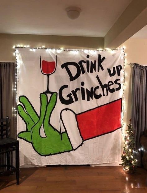 Drunk Christmas Party, 21st Birthday Christmas Theme, Grinch Bachelorette Party, Drink Up Grinches Party, Christmas 21st Birthday Party, Funny Christmas Party Ideas, Adult Grinch Party, Grinchmas Party Decorations, Christmas Party College