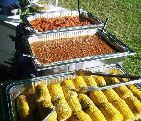 Soirée Bbq, Bbq Wedding Reception, Wedding Reception Dinner, Bbq Menu, Picnic Theme, I Do Bbq, Bbq Wedding, Reception Food, Wedding Reception Food