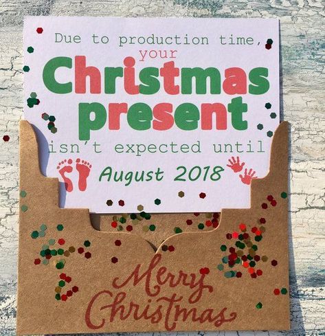 Christmas Pregnancy Reveal, Baby Announcement To Parents, Pregnancy Announcement To Parents, Baby Announcement To Husband, Christmas Baby Announcement, Grandparents Christmas, Pregnancy Announcement Cards, Christmas Pregnancy Announcement, Pregnancy Announcement To Husband