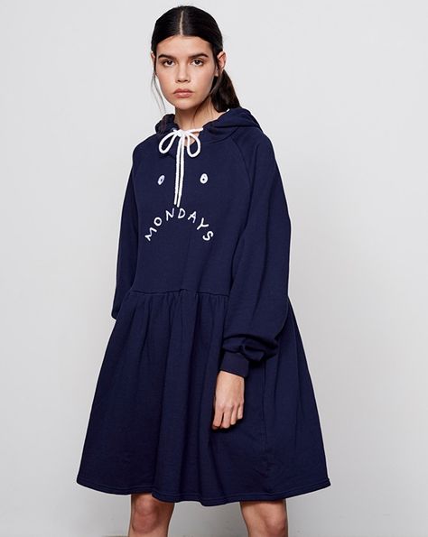 Hoodie With Dress Outfit, Cute Hoodie Dress, Hoodie Over Dress Outfit, Hoodie Dress Outfit, Dress Hoodie, Hoodie Dresses, Lazy Oaf, Casual Day Dresses, Minimal Outfit