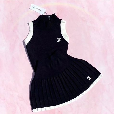 - on X: "Chanel Tennis Skirt Set https://t.co/HJT1QL7ziW" / X Chanel Tennis, Tennis Set, Chanel Skirt, Chanel Outfit, Fitness Wear Outfits, Concept Clothing, Tennis Fashion, November 1, Tennis Clothes