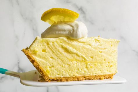 I Tried the Duncan Hines Dessert Reddit Is Obsessed With—It’s Delicious Chiffon Pie Recipe, Lemon Chiffon Pie, Chiffon Pie, Retro Cake, Retro Desserts, Lemon Chiffon, Duncan Hines, Lemon Pie, Simply Recipes