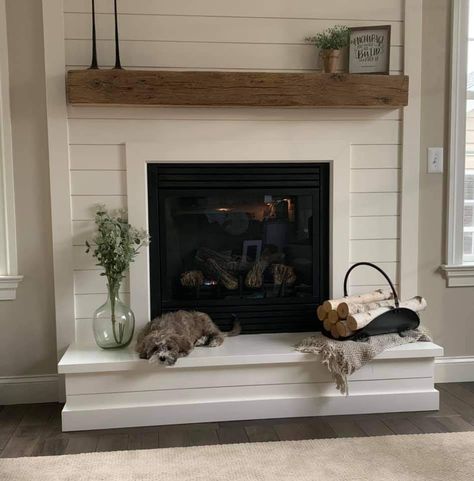 Indoor Gas Fireplace Farmhouse, Farmhouse Fireplace Insert, Wood Hearth And Mantle, Farmhouse Wood Fireplace Ideas, Farmhouse Fireplaces And Mantels, Farm House Gas Fireplace, Farmhouse Framed Windows, Shipman Fireplace Wall, Corner Gas Fireplace Shiplap