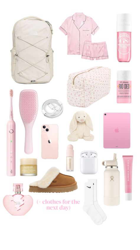 what to pack for a sleepover🎀 #sleepover #pink #inspo Aesthetic Sleepover Packing List, What To Pack In A Sleepover Bag, Packing Overnight Bag, Pack With Me Sleepover, Sleepover Bag Essentials, Sleepover Necessities, Things To Pack For A Sleepover, Overnight Packing List, What To Pack For A Sleepover