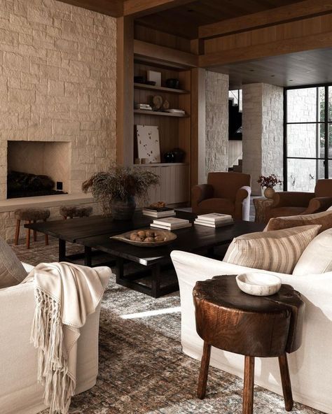 Earthy Living Room, Amber Lewis, Amber Interiors, Studio Mcgee, Decoration Inspiration, Living Room Inspo, A Living Room, Dream Home Design, Living Room Inspiration