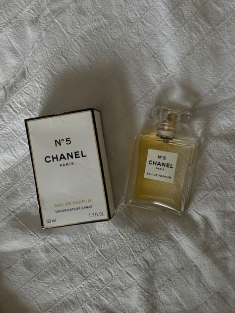 Coco Chanel No. 5, Chanel No 5 Aesthetic, Stella Winx Club Aesthetic, Elena Lombardi, Ugc Sample, Winx Core, Hughie Campbell, Chanel Number 5, Perfume Wishlist