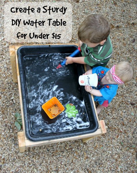 We have a water table but maybe having an extra will help with the fighting sisters Diy Water Table, Kids Water Table, Woodworking For Kids, Sensory Table, Sand Table, Diy Toddler, Water Table, Diy Water, Outdoor Classroom