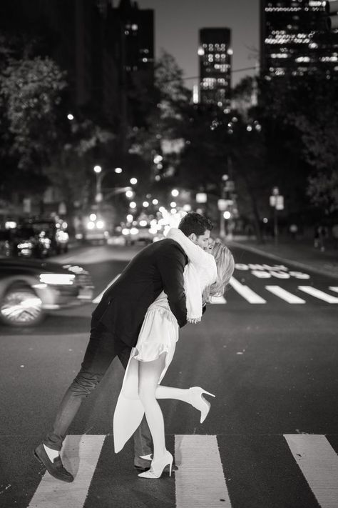 City Light Couple Photoshoot, New Money Couple, Night Street Wedding Photography, Couple Photoshoot Night Lights, Crosswalk Engagement Photos, City Skyline Engagement Pictures, City Lights Engagement Photos, Night Flash Engagement Photos, Pre Wedding City Light