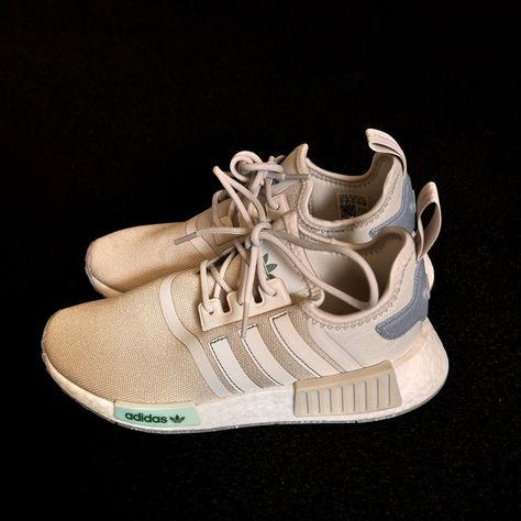 Adidas Original Womens Nmd_r1 Color: Clear Brown Womens Nmd R1, Adidas Originals Shoes, Adidas Original, Nmd R1, Shoes Adidas, Adidas Women, Adidas Originals, Athletic Shoes, Size 6