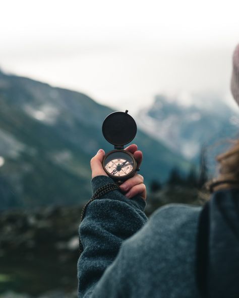 Compass Picture, Inspirational Phone Wallpaper, Wallpaper Winter, Christian Counseling, Camping Aesthetic, Travel Wallpaper, Glacier National Park, Foto Inspiration, Download Free Images