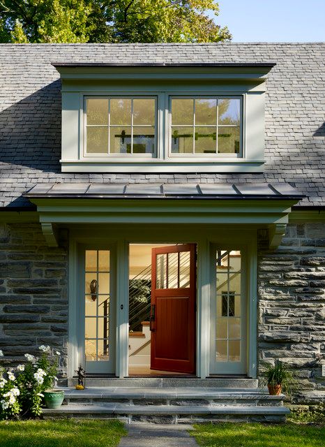 Renovation Detail: The Shed Dormer Dormer House, Dormer Roof, Shed Dormer, Dormer Windows, Attic Renovation, Attic Remodel, Shed Roof, Attic Rooms, Building A Shed