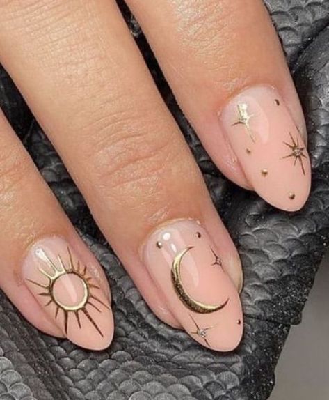 85 Virgo Nail Designs: Simple, Short, &Amp; Acrylic Ideas For Your Birthday 31 Nails With A Moon Design, Celestial Nails Coffin, Virgo Constellation Nails, Sun Moon And Star Nails, Astronomy Nail Art, Celestial Nails Short, Sun Nail Design, Leo Zodiac Nails, Leo Season Nails